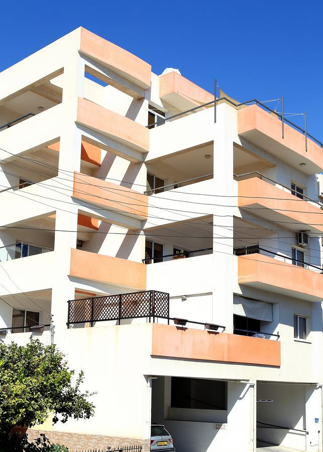 Penelope Court Apartment 102 Larnaka Exterior foto